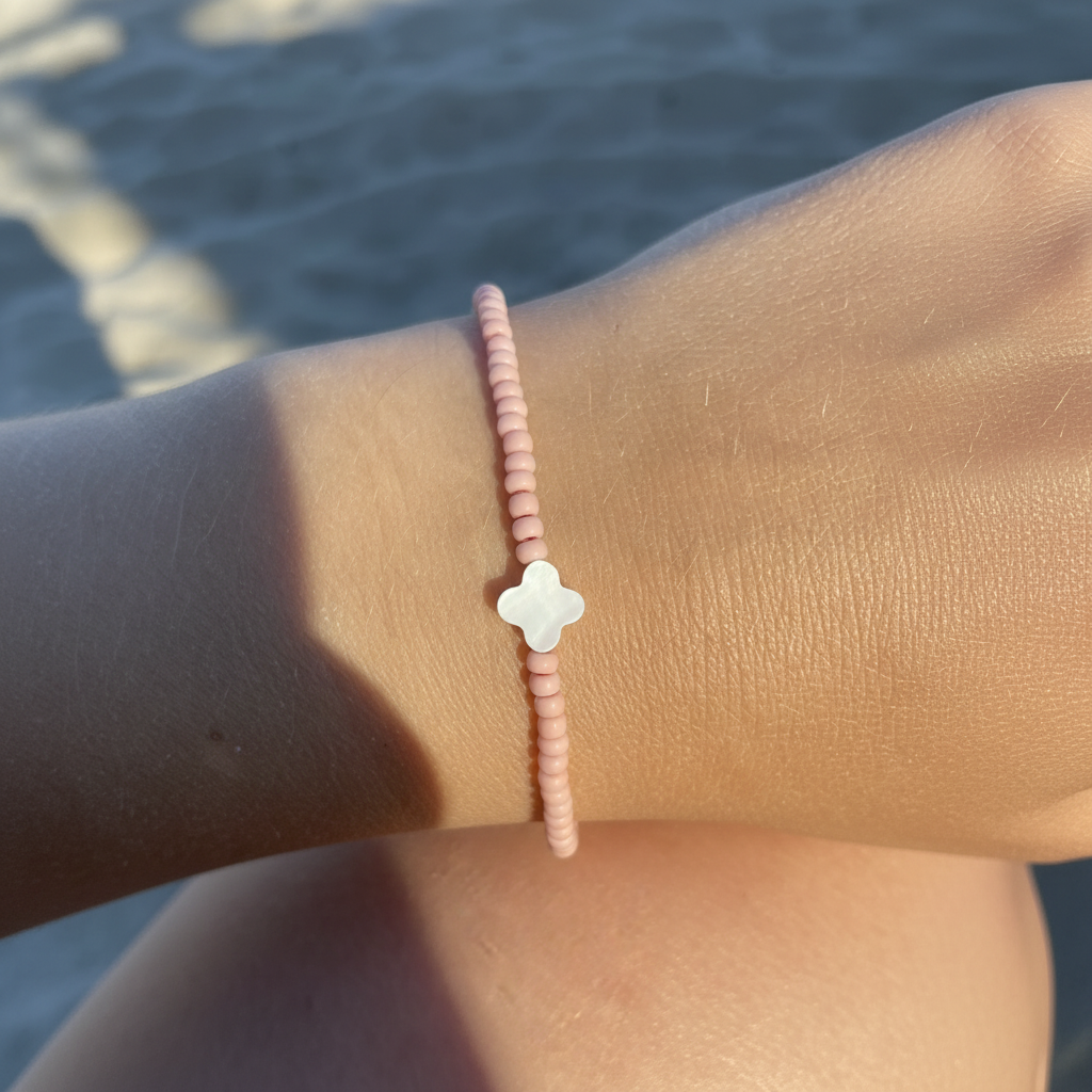 Matte pink Murano deadstock and pearl bracelet